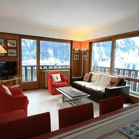 Makalu Apartment